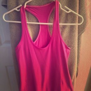 Lululemon Cool Razorback tank size 6